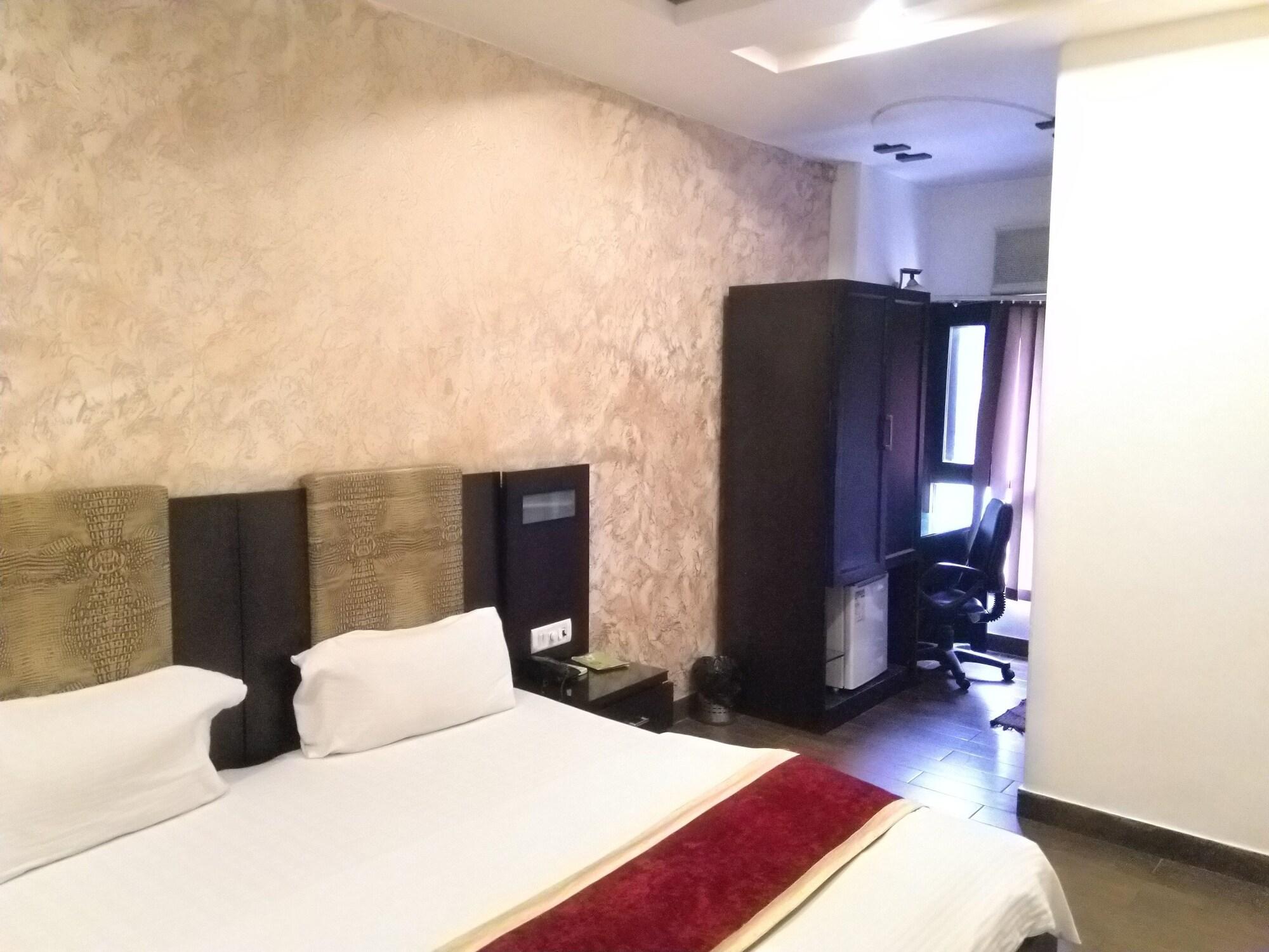 Arihant Inn-Near Blk Hospital New Delhi Exterior photo