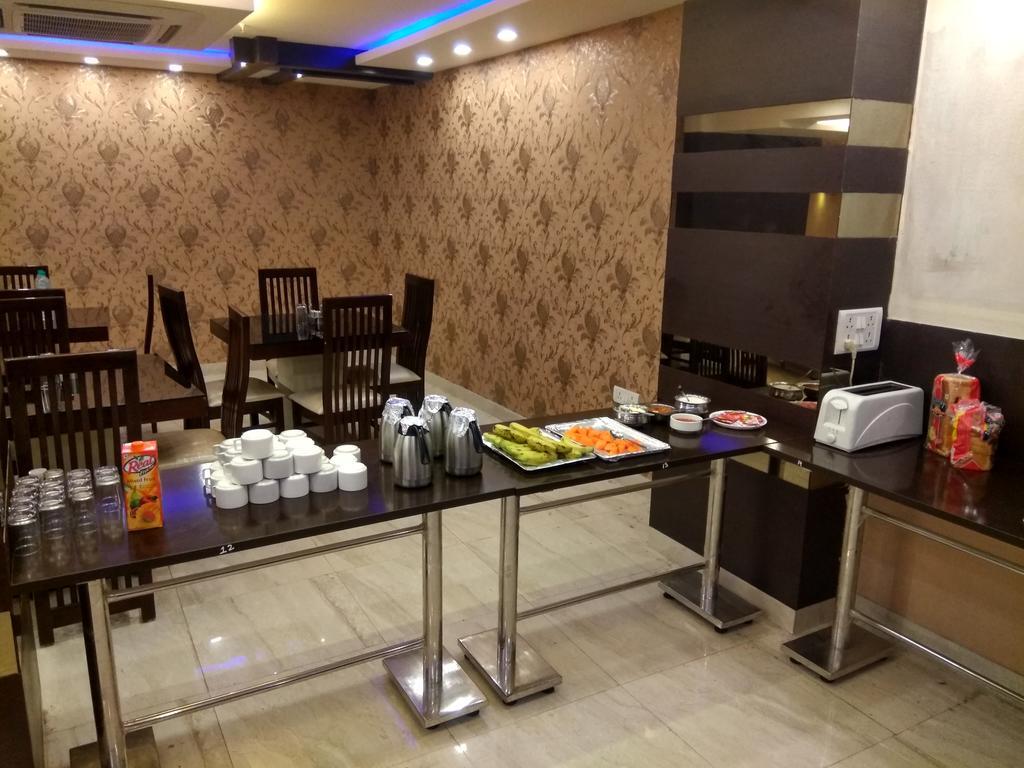 Arihant Inn-Near Blk Hospital New Delhi Exterior photo