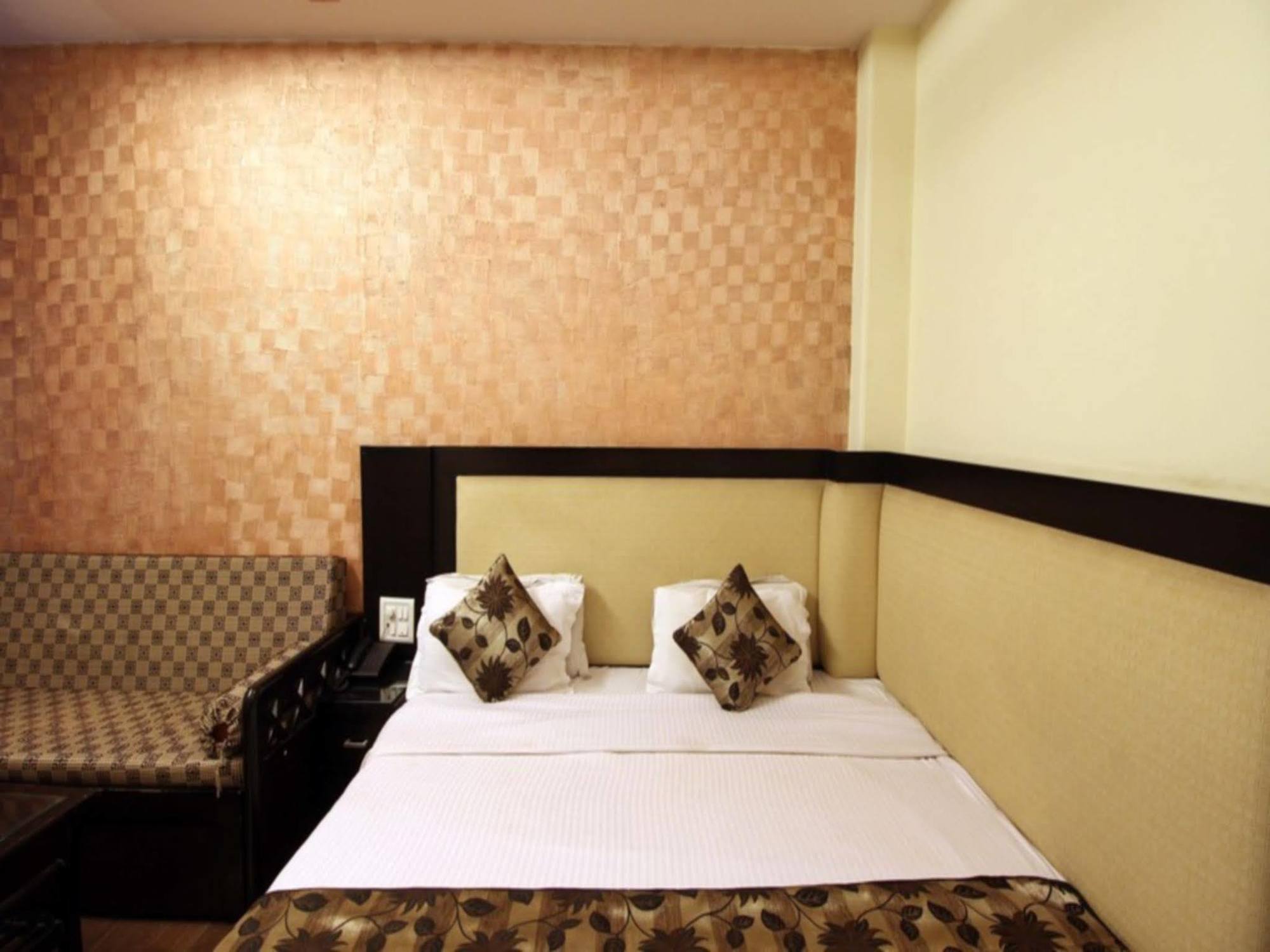 Arihant Inn-Near Blk Hospital New Delhi Exterior photo