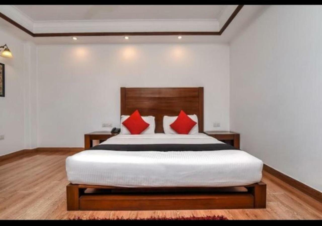 Arihant Inn-Near Blk Hospital New Delhi Exterior photo